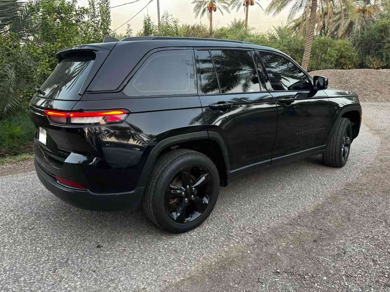 للبيع فقط اسود ملكي 🤴
جيب بلاك توب 
موديل 24
شاشه دجتل 7 الوان
كير ماوس 
ماشيه 11الف
رادار امامي
رادار جانبي
حساسات خلفيه
كامر خلفي
كشن امامي كهرباء ⚡️ 
كشن تدفئه تبريد 4 مقاعد
ستيرن تدفئه تبريد
جنطه كهرباء ⚡️ 
ويل كب كروم بلادي 20
تضليل مرور نسبة 80‎%‎ 
ضرر موضح بلصور
مكان بابل مسيب..
سعر 280$ مجال قليل 
***********
