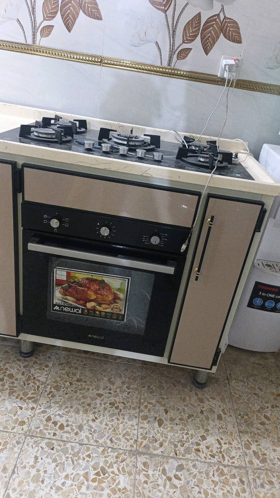 كاونتر جديد • طباخ وفرن • نجف