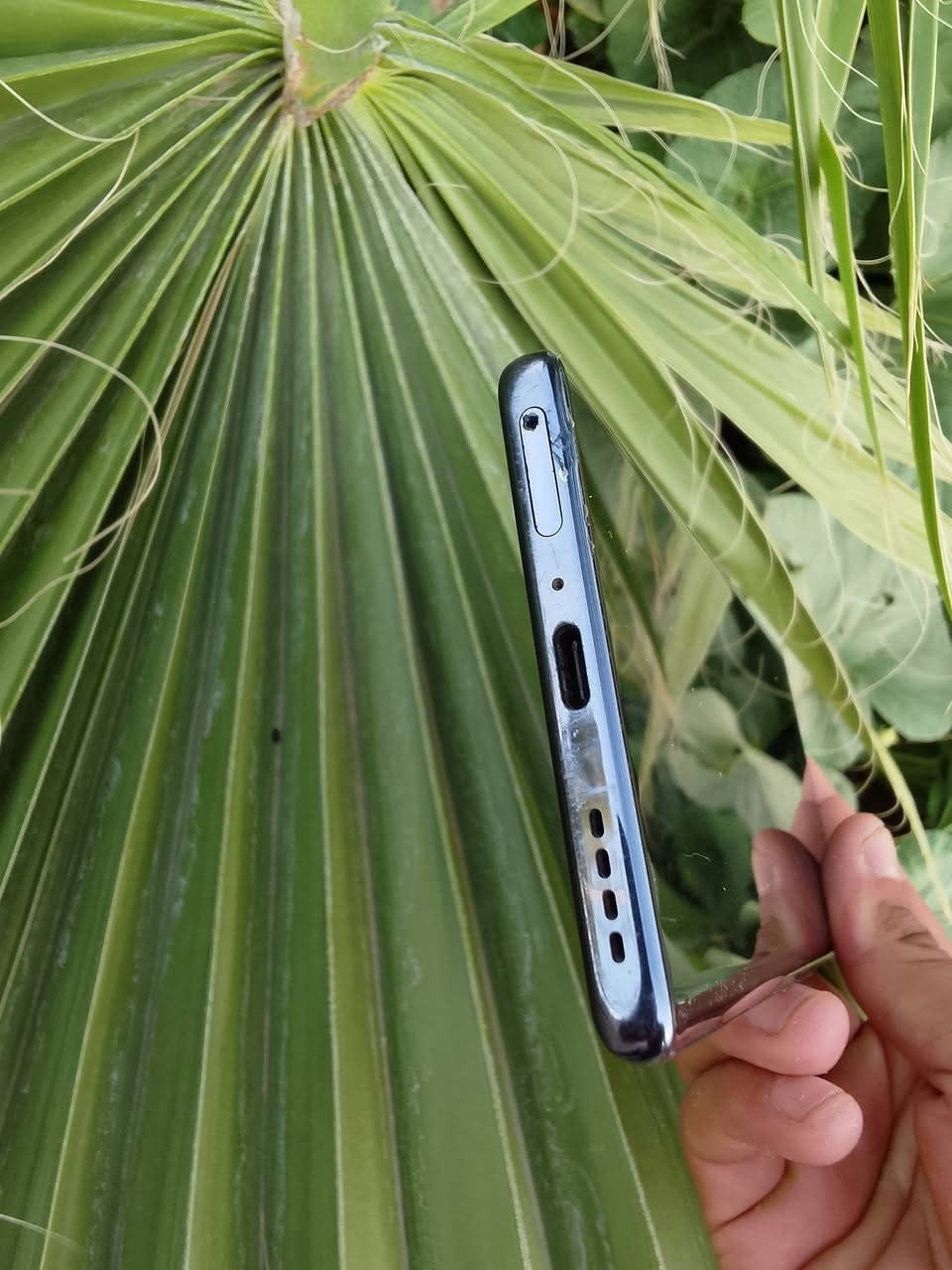 انفنكس نوت 40 برو 5g
ذاكره 256 رام 16 الشاحن الاصليه 
جهاز مستخدم شهر ببجي 90فريم
سعر 280 رقم ***********
