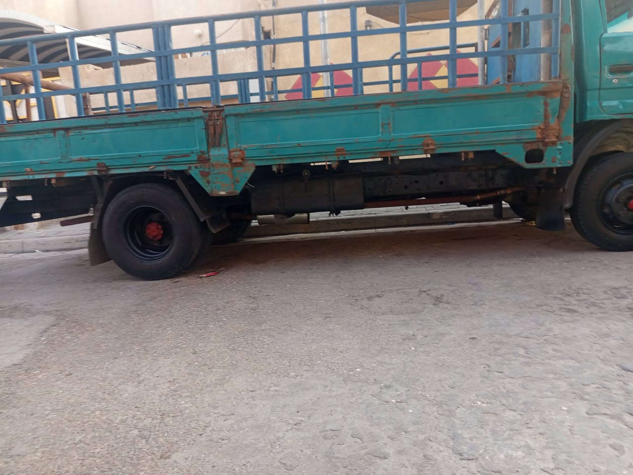 سياره داينه للبيع رقم نكليزي بصره ***********
