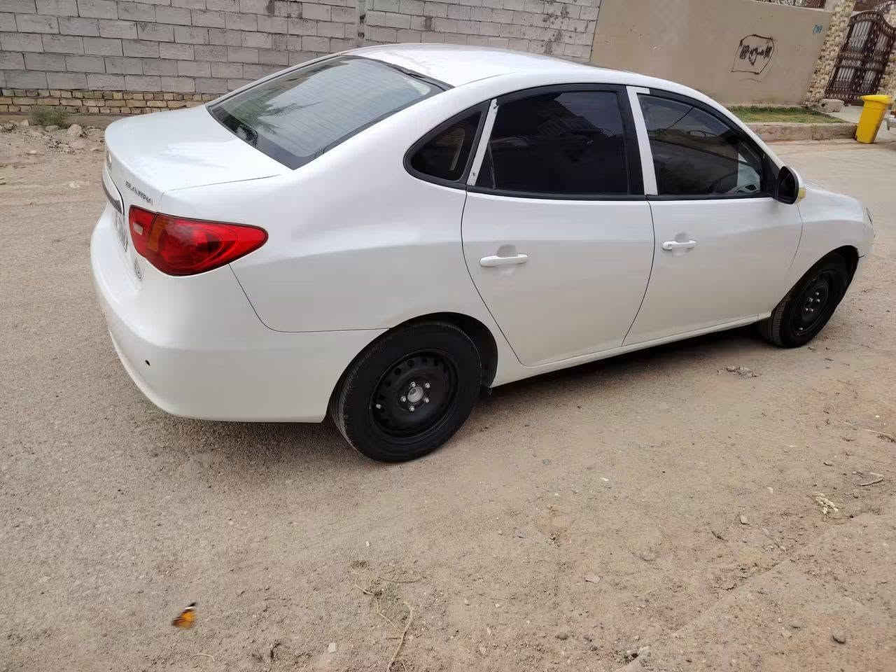 الانترا • ٢٠١١ • مكينه ١٦٠٠