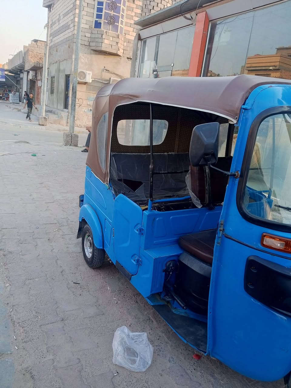 تكتك للبيع موديل 2022مكاني بصره حيانيه رقم ***********
