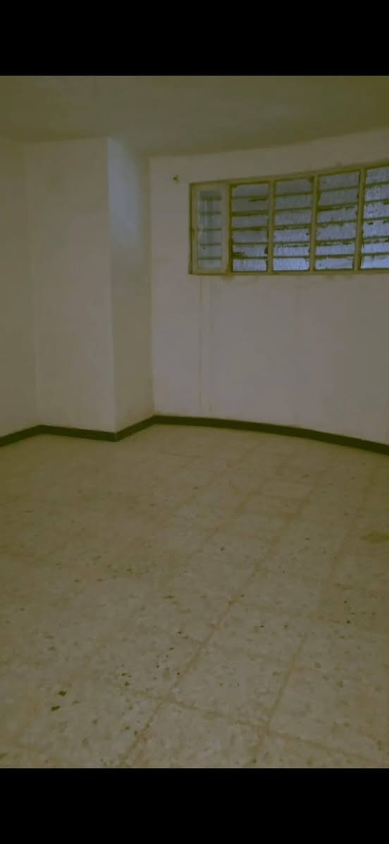عرض 310
بيت 100 متر  طابقين للايجار ⭐⭐⭐ 
حي النداء قرب شارع المجمعات قرب  انشائيه العنزي 🏦🏦💥
بي 3 غرف وصالتين ومطبخ واستقبال وتخاريج ⭐ ⭐ 
سعر  الايجار  350  مقد مته   شهرين 💸💸💰
البيت نظيف ومرتب
للتواصل 
‏‪+964 774 522 0313‬‏ واتساب فقط 
ابو عقيل 
‏‪+964 784 494 9108‬‏ خط فقط
