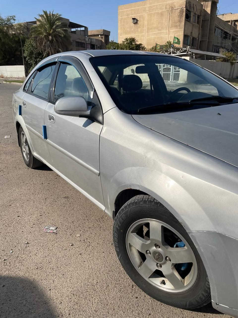 السلام عليكم اوبترا للبيع 2004 بغداد الشركة العامه رقم بغداد باسمي سنويه قبل سنتين جددتها محرك كير مكفول تبريد ثلج تدفئه شغاله باتري جديد دراين شفتات جدد السياره مال جناي نضيفه بيها تبديل قطعتين بدون دواخل وبارد بالجاملغ الخلفي 
السعر 49 بيها مجال 
للاستفسار ***********
