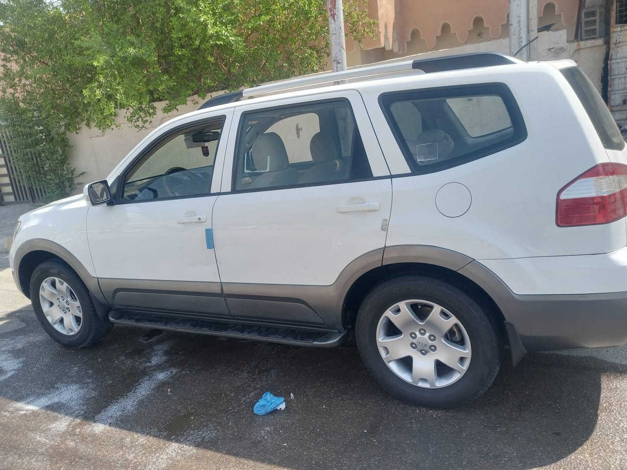 السلام وعليكم
كيا مهافي للبيع موديل ٢٠١٢ سياره رقمه بغداد كير مكينه جديد صدر أمامي خلفي كله مكفول تبريد تدفئة كله شغال مكان السياره ديالئ بعقوبه *********** السعر ١٣٣ وبيه مجال *********** أو
