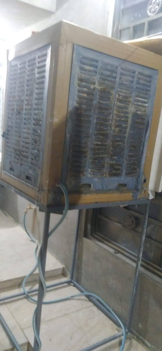 مبردات للبيع سعر الوحده 60 قفل العنوان سامراء رقم الهاتف ***********
