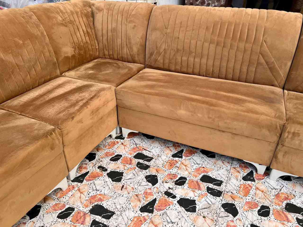 ديوان ٧ونص • ٦ قطع • نضافتو ٩٠٪