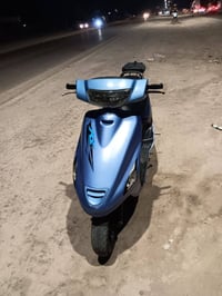 فراشة • حاوية • جديده