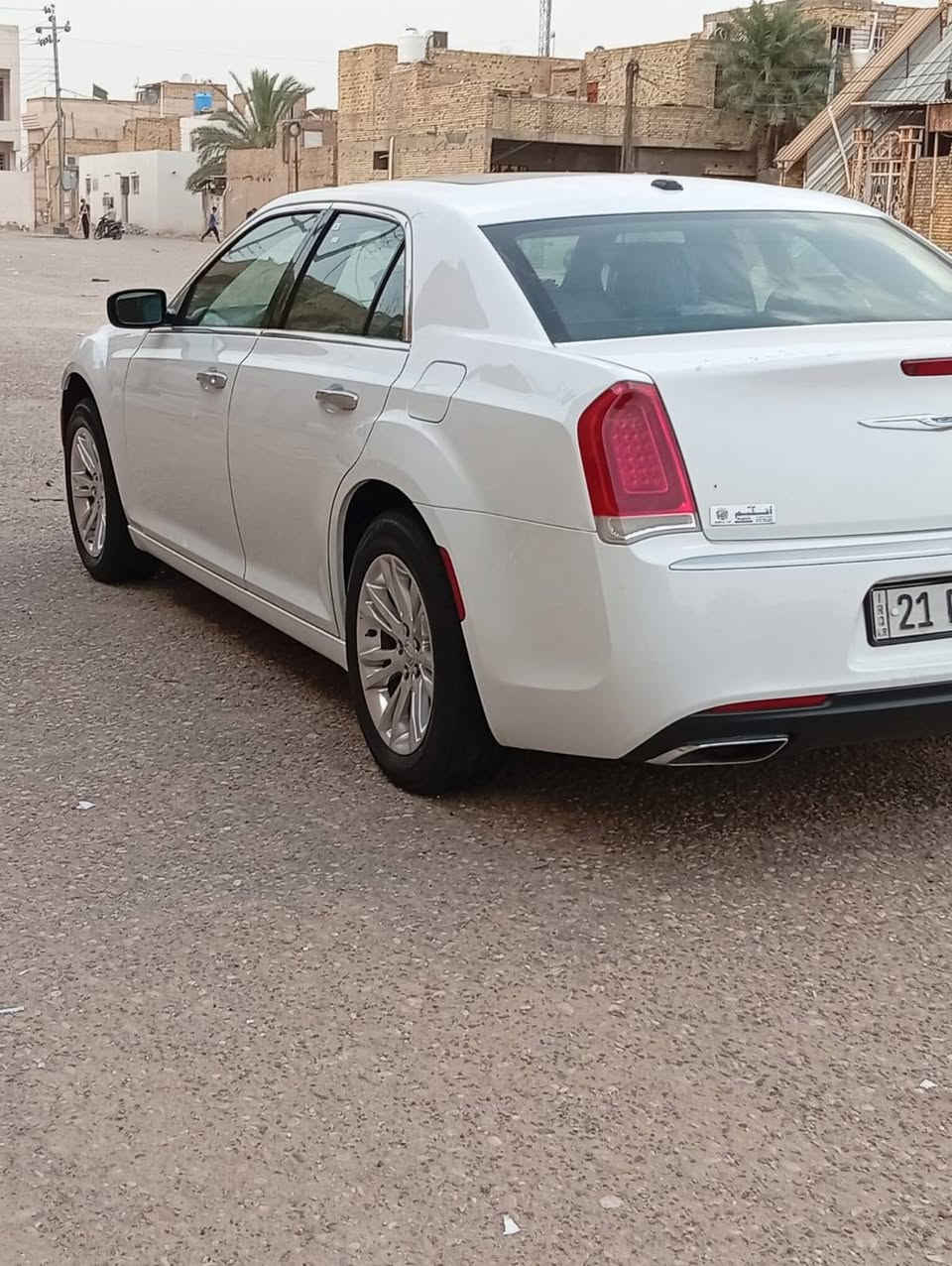 سلام عليكم أوباما مديل 2015 فول مواصفات كلين ماشية ٩٠ استخام شخصي سيارة cفول الاخير مكان سيارة العمارة استفسار ***********
