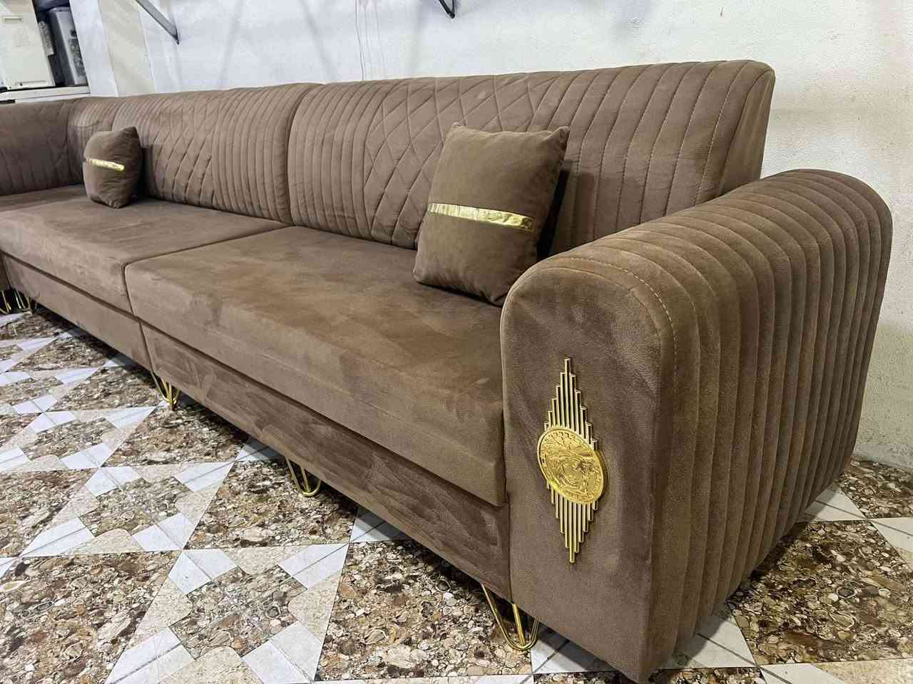 كنب • ١٣ مقعد • كلار
