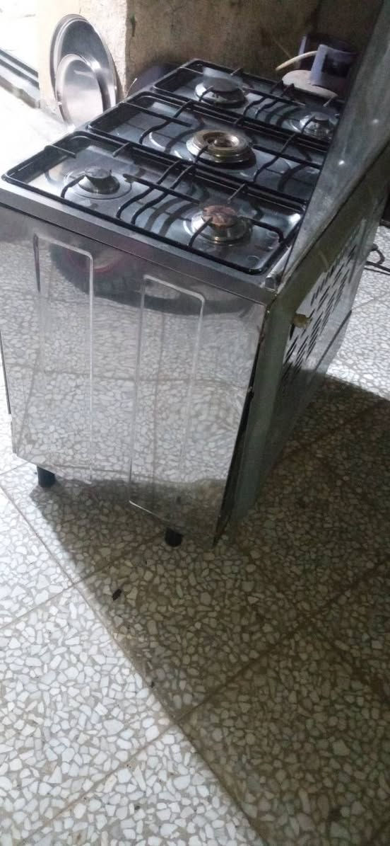 مستخدم اخو الجديد شغال او علفص
200الف قفل
***********
نوع فريش باب اول
