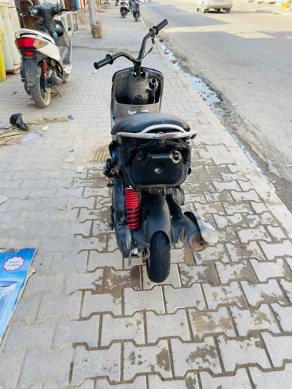 سلام عليكم دراجه البيع ماكس قجمه بيها خيط تبخير فقط دراجه البيع الشراي يجي خاص هاذه رقمي***********
