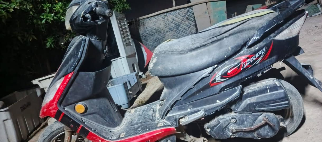 سلام عليكم عمي دراجة ماكس جديد متروكه 
عمي ماعرف عطلهه شني 
السعر 150
بيها مجال قليل 
***********
