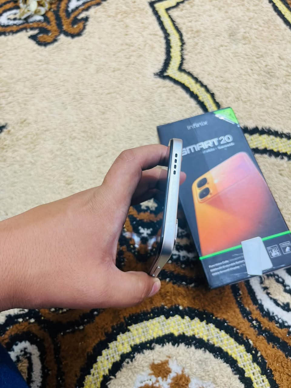 سمارت 20 • ١٢٨ • ٨ رام