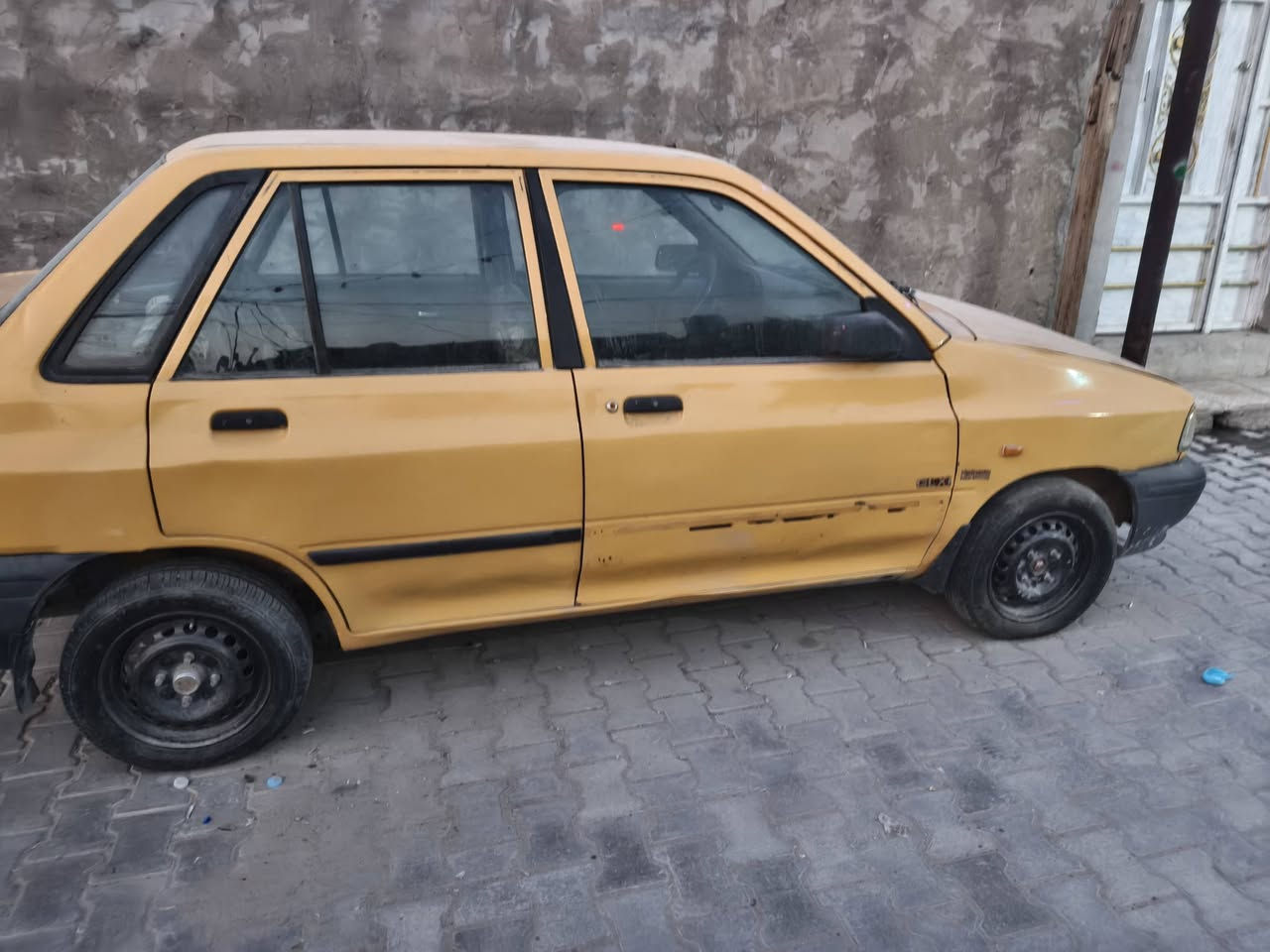 سلام عليكم سايبه مديل 11اليساره متركه صار شكد شغاله مابيه أي شي كبل تطلع بيها بغداد الشعب رقم ***********
