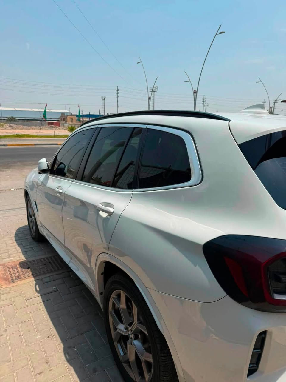 السلام عليكم
بيع او مراوس 
2023
BMW X3
 فول مواصفات اعلا فئه كلش شنو بالك بيهه
مكينه 4 سلندر تون تيربو 
ماشيه 50 الف كيلو 
بنوراما
بصمه صندوق كهرباء 
رادارت 360 درجه 
تدفئه كشنات 
كشنات جلد 
شفتات ستيرن
5 مودات قياده 
وبعد بيهه هواي مواصفات اهل المصلحه يعرفوهن
تكدر تحول ال الكشن الا وضعيه ال VIP
رقم اربيل تحويل او وكاله حاضر 
بيهه كتاب تضليل مال شمال ل مده سنه 
بيهه اربع قطع صبغ فقط طخطخات بدون ايرباك بدون دواخل شرط
السعر 250 وبيه مجال 
مكاني بغداد الجديده📍
-***********-
