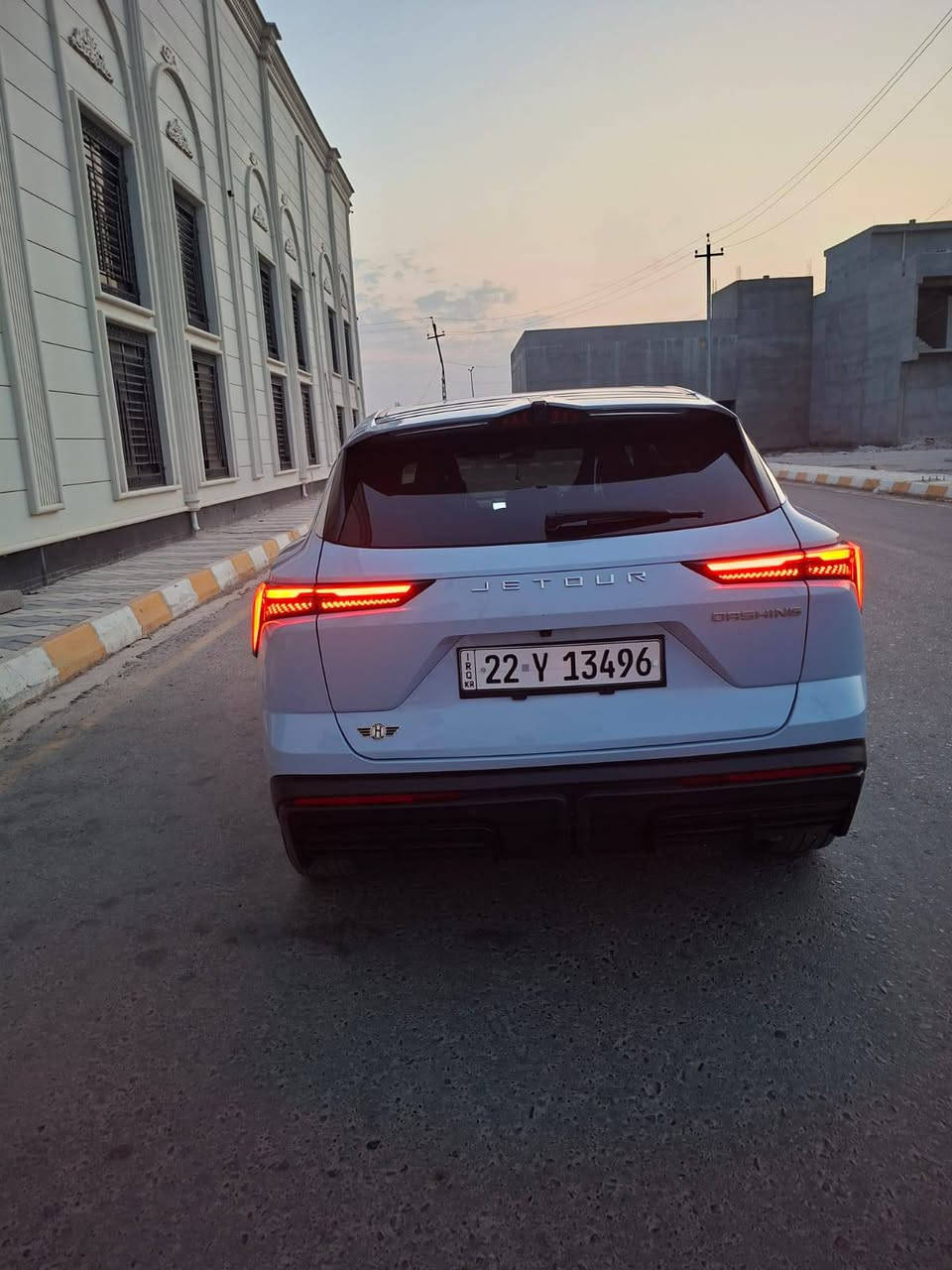 جتور داشنك موديل 23 لكجري فول مواصفات رقم اربيل بسمي شرط تحويل هزه وفحص وسنوية كلها جديده 
محرك 1500تيربو
كشن جلد تدفئة وتبريد 
بصمه عدد 2
بانو رامه 
حساس امامي خلفي 
اربع كاميرات 
360 درجه 
اشاره ترحيب 
اوامر صوتيه 
جنطه كهرباء 
لد نهاري 
وهواي مواصفات بيها معروفة 
ماشيه 86الف ضمان شركه هارم 
بعدها بضمان عشر سنوات او مليون كيلومتر 
سعر 155
هاتف ***********
