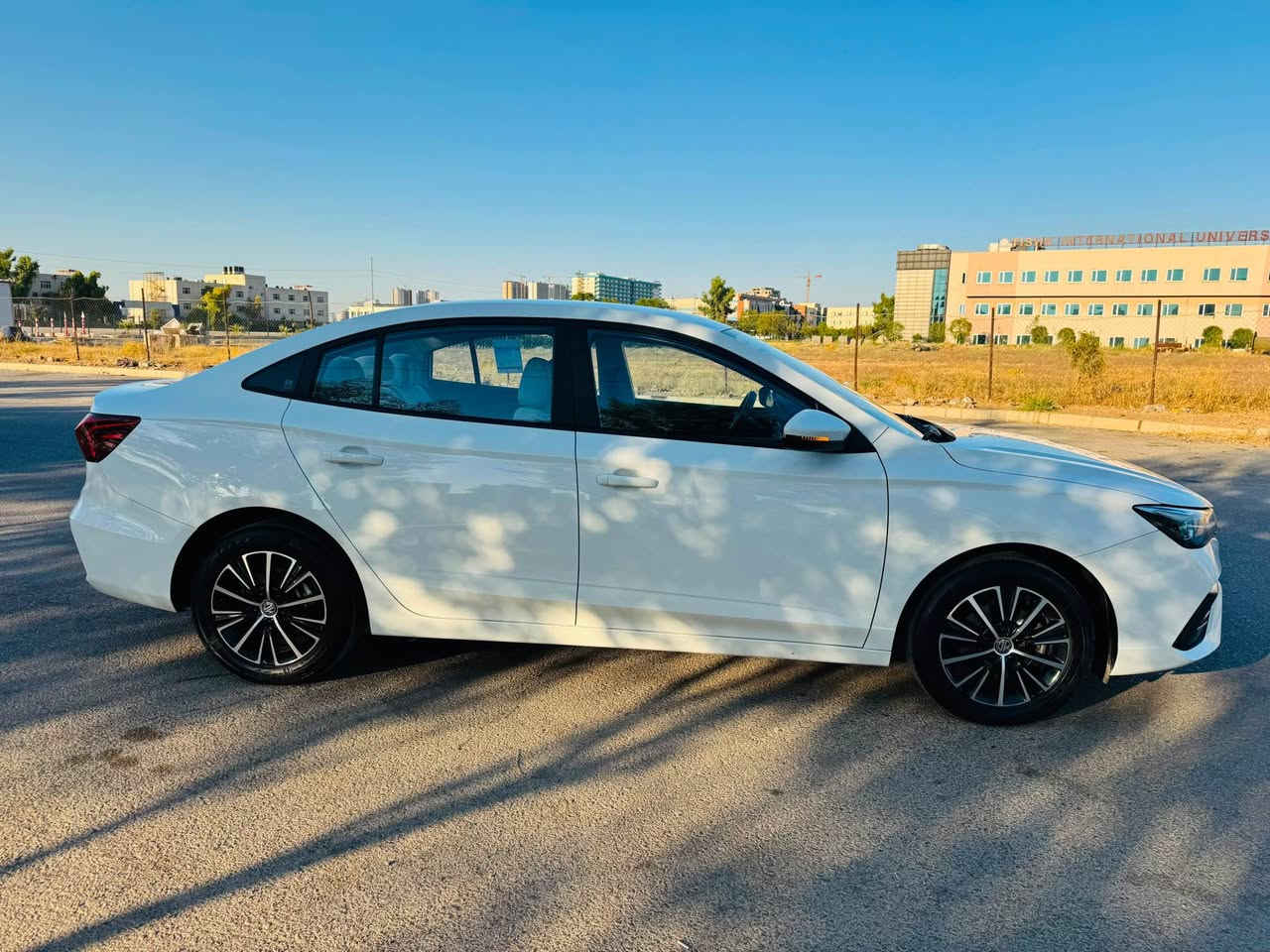 MG5 conford شکل نوێ
🚗موديیل2025
31 هەزار رۆشتوە
💵سعري 🔥117🔥
📌مواصفات .شاشه..ڤؤليؤم 
♦️ویل ویل کرۆم.تحدید سورعه
♦️هیچ نییە  زۆر پاک خاوینە
♦️مه‌كینه‌و گیر شه‌رت
📌شوین :هه‌ولیر
 ☎️وموبایل:***********
***********
📌عنوان 100م في اربيل أربيل, العراق
