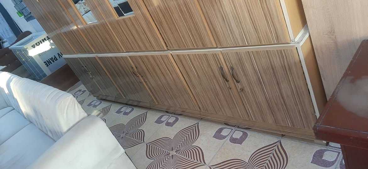 معرض العماد • ٣م • نضيف