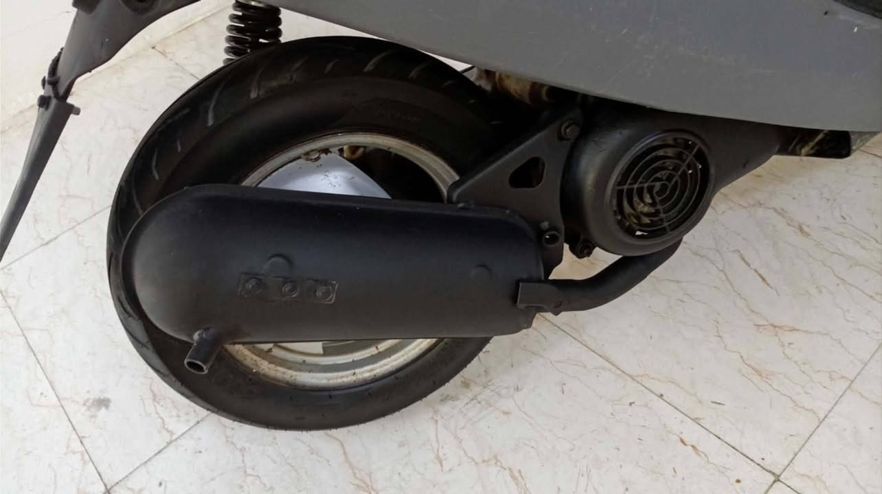 السلام عليكم دراجه بطه اللبيع
دراجه نضيفه تخبل والله  فقط 
كهربائيان يرادلهن ترتيب شويه 
محرك كير شاصي مابيهن شي
السعر 250 مكاني حي العسكري 
عابد يم سيد محمد مو شراي لا تعلق
اخيك اللستفسار اتصل ***********

