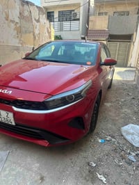 السلام وعليكم شباب للبيع كيه فورتي 2023 حادث موضح بالمنشور جاملغ نفسه ...