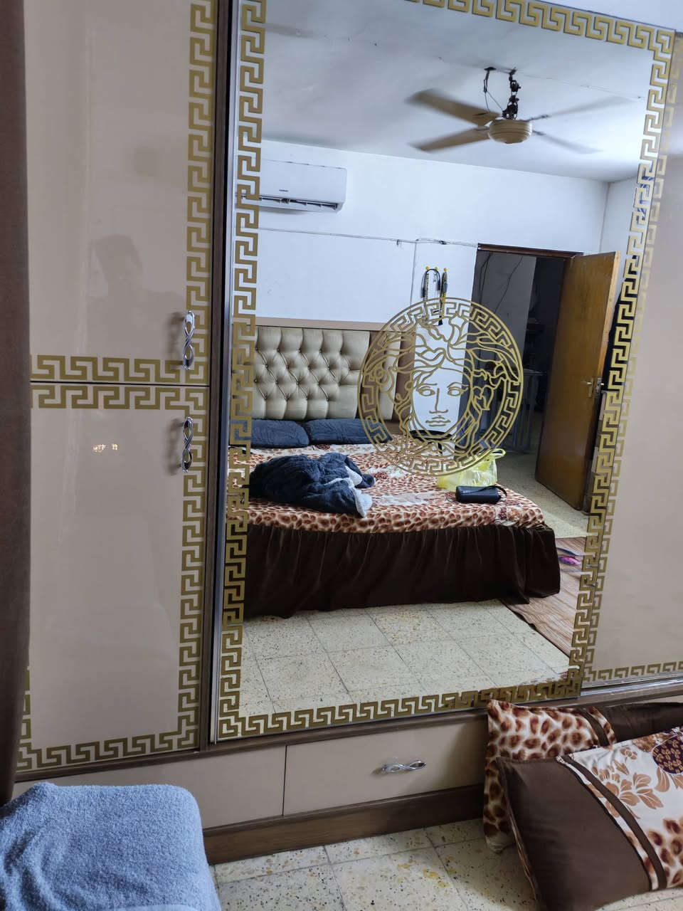 غرفه تركيه • ٨ قطع • نضيفه