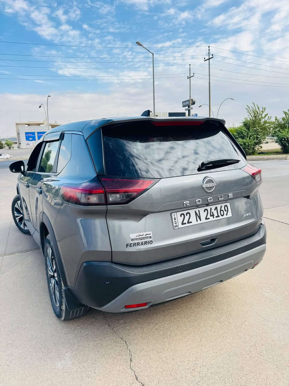 نيسان روج 2023 SV AWD

محرك  3 سلندر تيربو 

رقم اربيل سنوية لحد 2030 هزة جديد

تحويل غرامة تبريد كير محرك كله بشرط

الضرر جاملغ امامي طرف السايق

سيارة مال بيت مو مال معارض الجاد يتصل عرقم سيارة بسمي سعر 152 ورقة وبي مجال ***********
