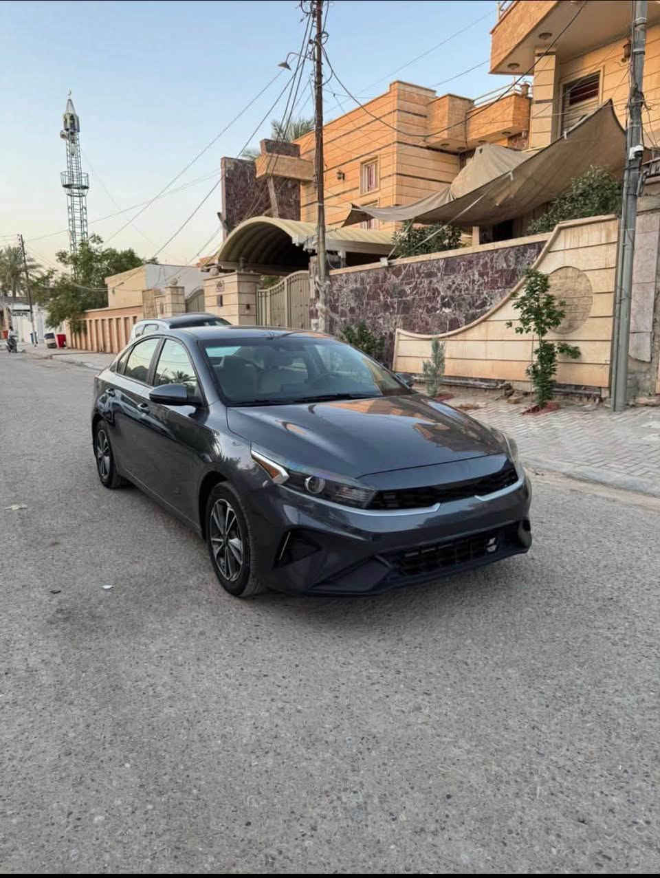 كيا فورتي 2023 📍
الوارد أمريكي ممشى 20 الف 
دون صبغ وبدون ايرباق وضرر
السيارة نظيفة بالكامل 
للتواصل :- ‭***********‬
