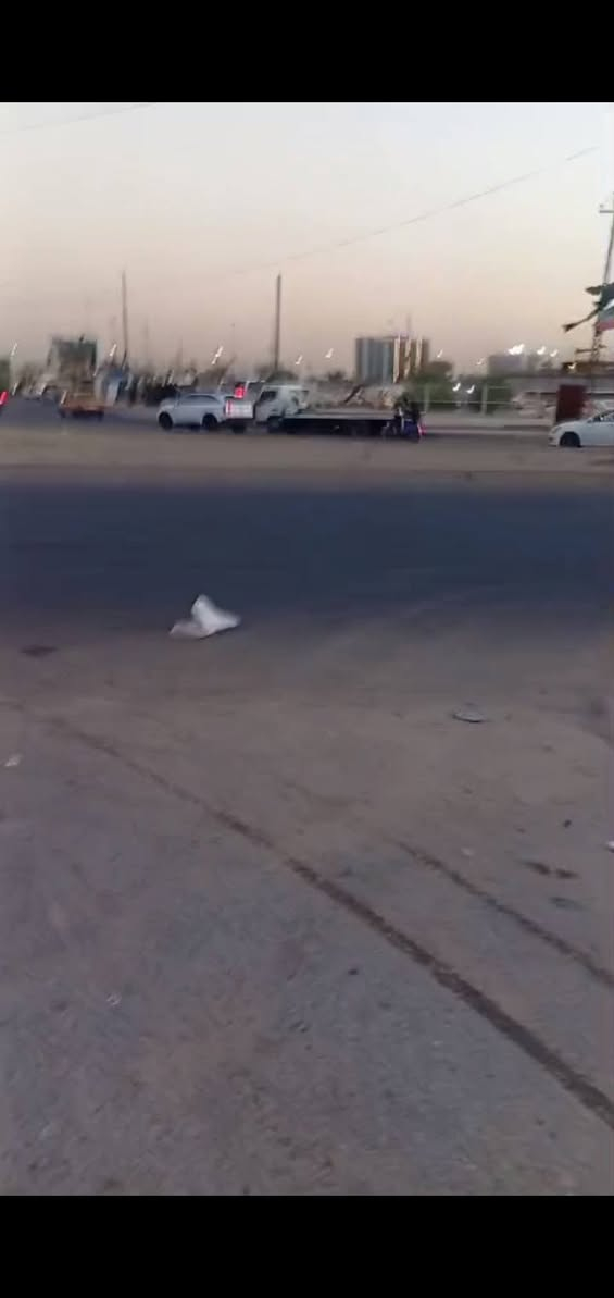 قطعه للبيع  المساحه 100مربعه قطاع صفر على شارع العام مقابيل المعارض تواصل *********** ابو عباس الكناني
