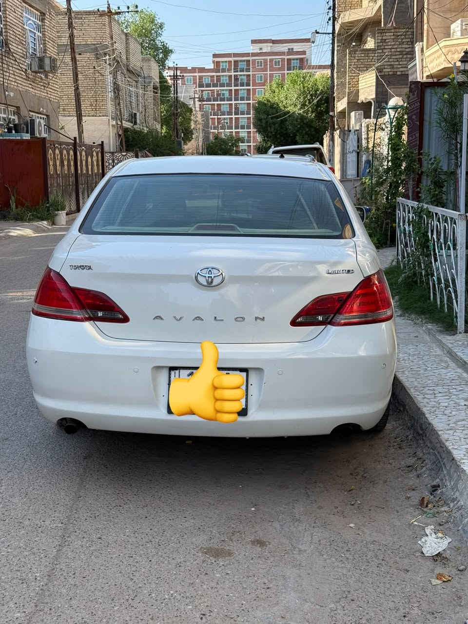 السلام عليكم
افالون ٢٠٠٨ خليجي
لمتد فول مواصفات 
٦ بصمات 
السيارة صبغ عام 
ماشيه ٢١٥ الف حقيقي 
مكينة وگير جدد 
صدر  امامي جديد 
صدر خلفي عايز بس دبلات 
تخم تاير جديد
باتري جديد 
رقم بصرة  مشروع وطني 
السيارة بسمي ومكانها النجف 
السعر ١١٥ ورقة 
***********
