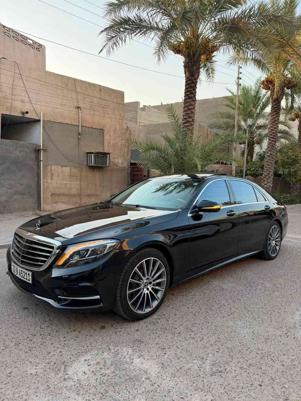 سلام عليكم مارسدس موديل 14 S500 لارج خليجيه ماشيه 140 رقم اربيل بأسمي 
بيها كتاب تضليل رسمي 4 فصوص معروفها مواصفاتها بيها فقط بارد وممبين بيع او مراوس *********** سيف
