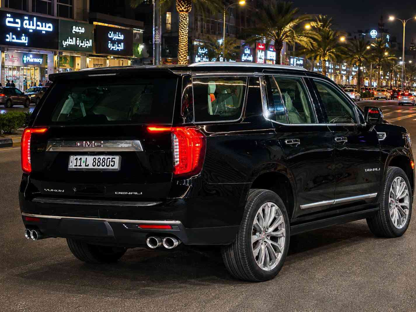 للبيع  GMC  DANIEL  2022 وكالة المنصور 
جمسي دانلي خليجي فووول 1/1 السيارة جديدة وجاهزه من كلشي ماشيه 77 الف كيلو سابقاً كانت مغلفه وهسه شلت التغليف يعني بديها جداً جديد السياره بيها بارد بين الباب الامامي و الباب الخلفي تقريباً شبر وصبعين بلداير الخلفي فقط وتعرفون المكينه 6200 خلل مصنعي في البطاله وتم تبديلهن والسياره جديدة وجاهزه من كلشي رقم بغداد بأسمي ومكانها بغداد السعر 440 ورقه
للأستفسار  ***********
