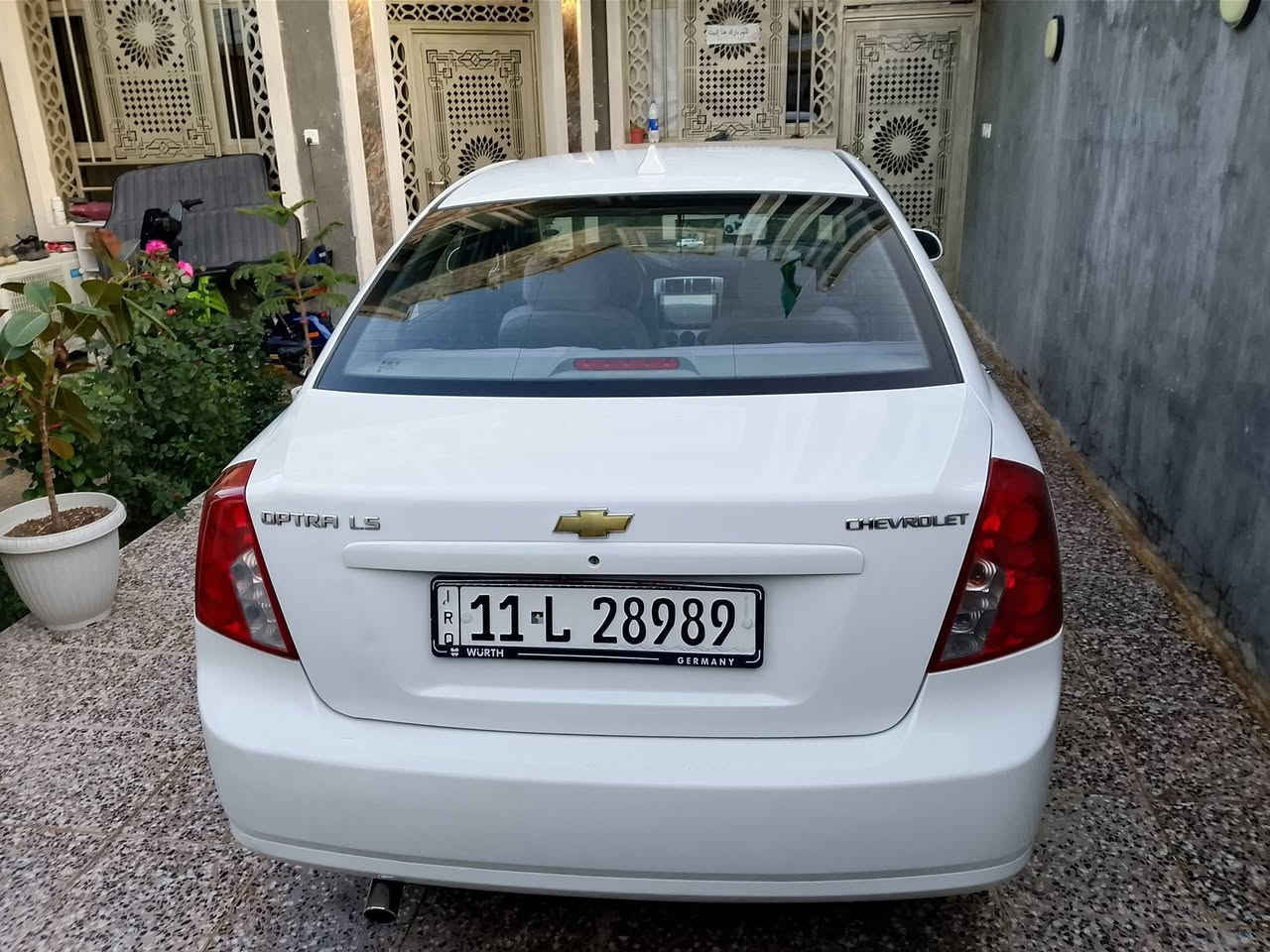 سلام عليكم اوبترا موديل ٢٠١٢ لبيع عنوان بغداد المحمودية حي القاده السعر ٨٧ رقم الهاتف ***********
