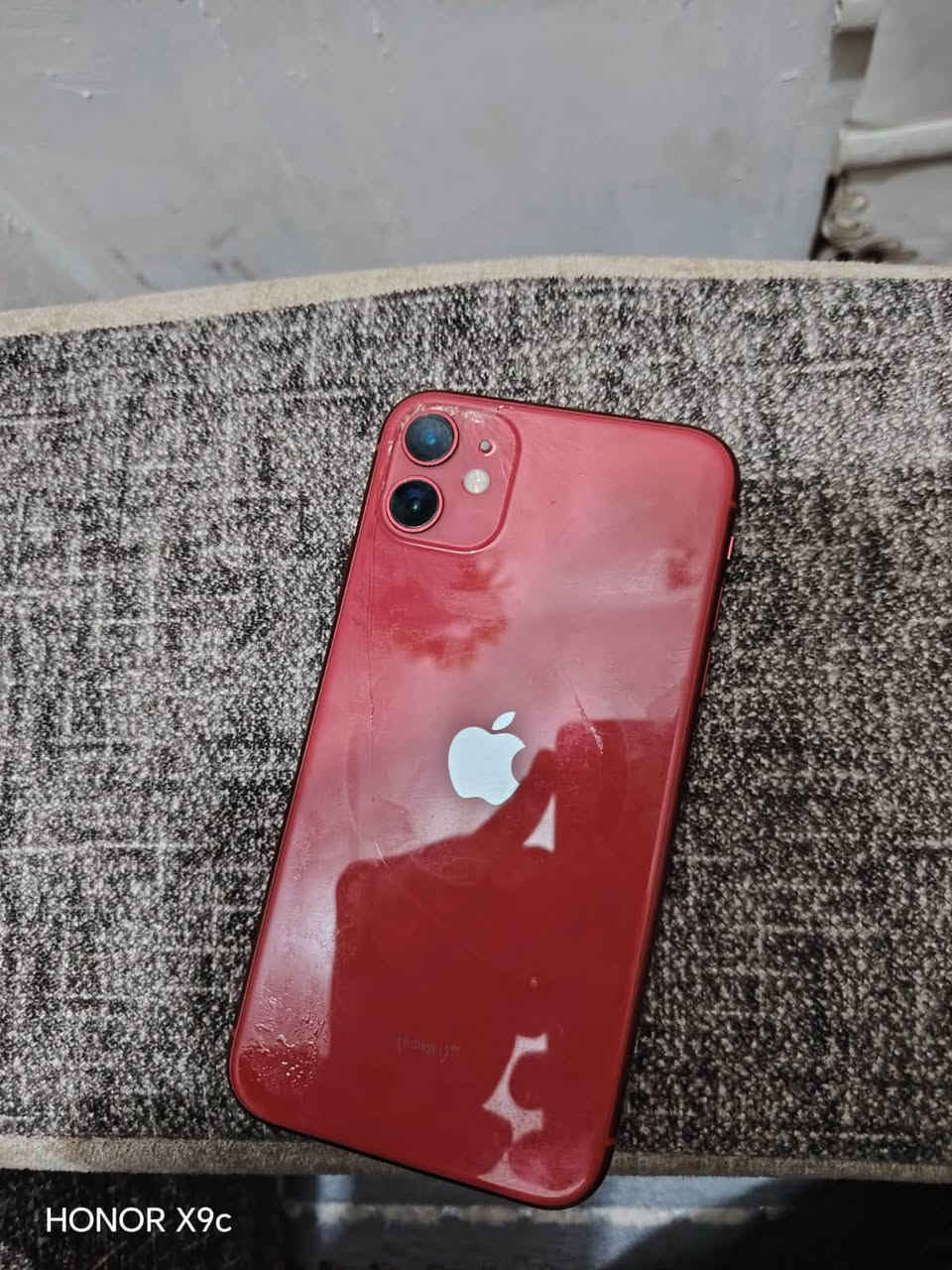 ١١عادي
مبدل بطاريه وشاشه نوعية ممتازه 

ضهره مثل ماواضع بلصوره وفطر بششاشه مامأثر ع المس

بطاريه ١٠٠

سعر الجهاز ٢٠٠ بيه مجال***********
