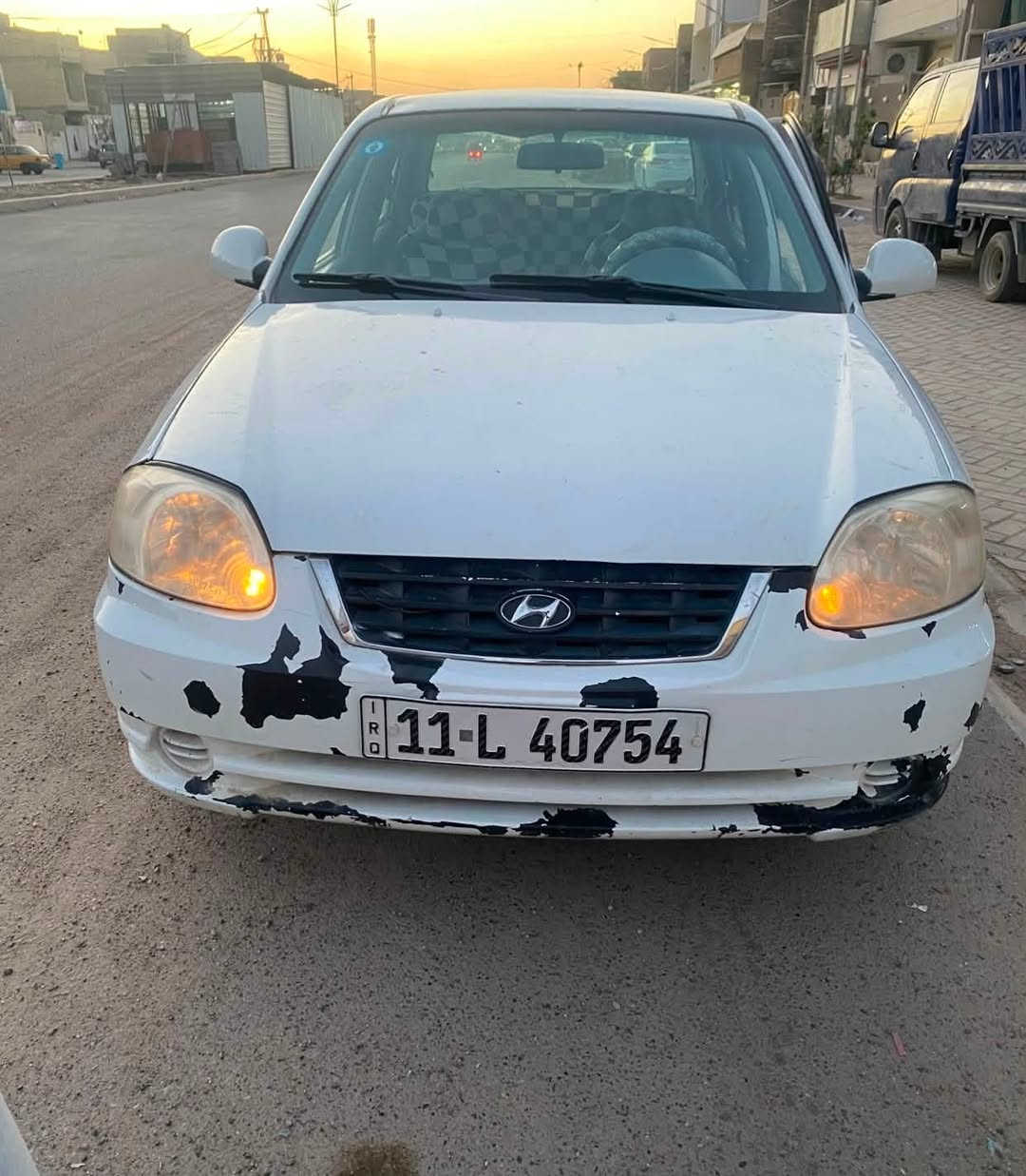 اكسنت فيرنا 2004 للبيع. بسمي ب38وبيها مجال بسيط
السياره جانت صفره ورجع لونها الاصلي ابيض 
المكان بغداد ***********
