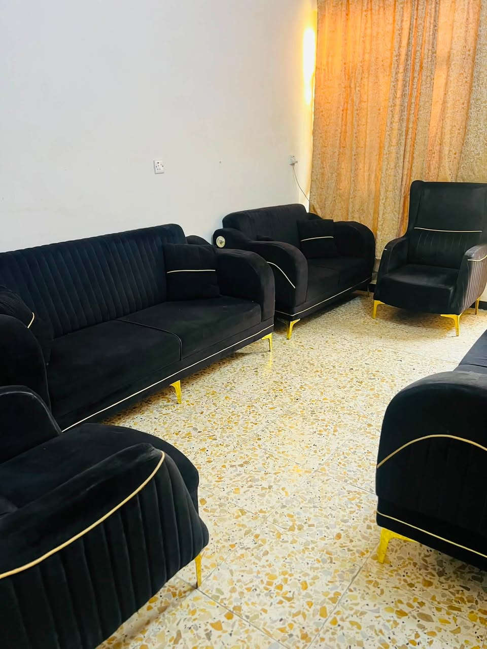 سلام عليكم تخم نضيف بدون اي ضرر مكان مدينة الصدر سعره ٣٠٠واتساب***********
