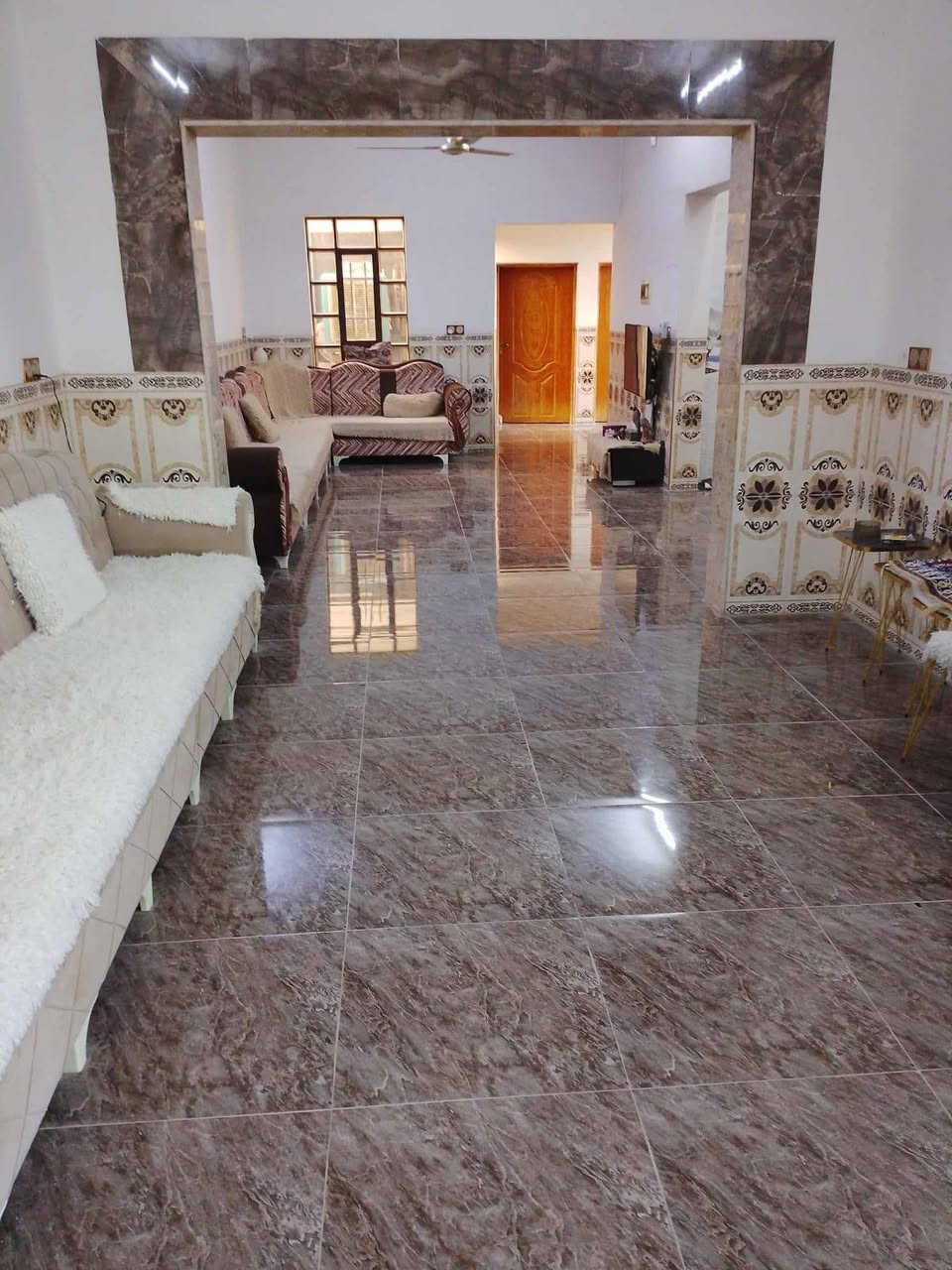 دار للبيع
مساحة البيت 256الموقع ساده بعويزه ظهر المدرسة ساده بعويزه للبنين بثلاث أفرع البيت نظيف ما تعبان
السعر 65 وبي مجال
التواصل والاستفسار على هذا الرقم*********** @
غير متوجد على فيس مكلف بالنشر
