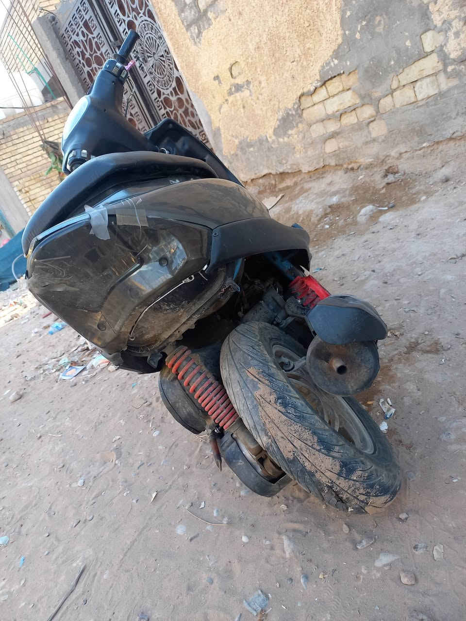 السلام عليكم ماكس عدله للبيع تبخر يعني كايمه امانت الله مكينتهه تخبل نكره سلف معدلهه 100 وعوزهه جبنه والهندر عوزه 5 الف يصلح مكاني بغداد العبيدي الراسه شارع 20 كهربائيات كلهه شغاله بس عوزهه تبديل دكمه الايت المامي 
سعرهه 250 وبيهه مجال والله العظيم اني معمرهه ع ايدي دبل امامي رياضي ويل رياضي للعلم تره وصخه وخذتلهه صوره امانت الله بس تنغسل ترجع رمبه ***********
