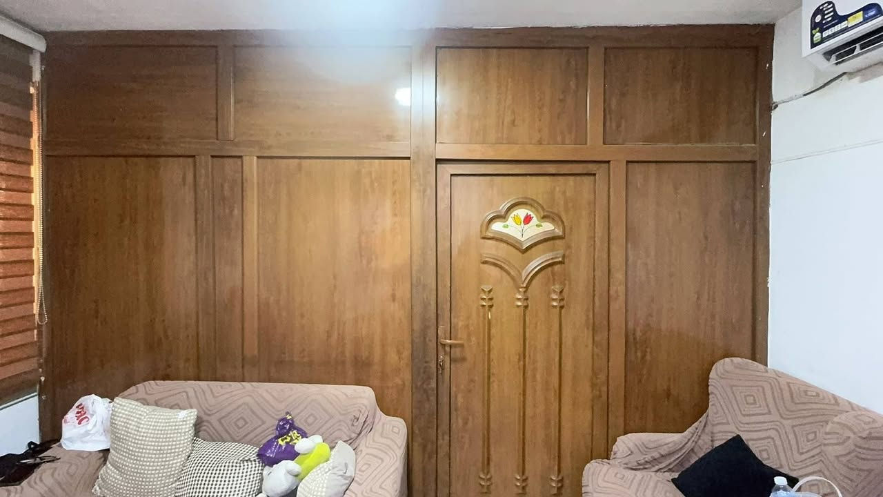 الكاونترات ١٥٠ الف
الكنتور ١٥٠ الف خشب صاج داخل خارج

الملحق ٣×٤ مع باب ٢٥٠ الف
الاتصال على الرقم 
***********
