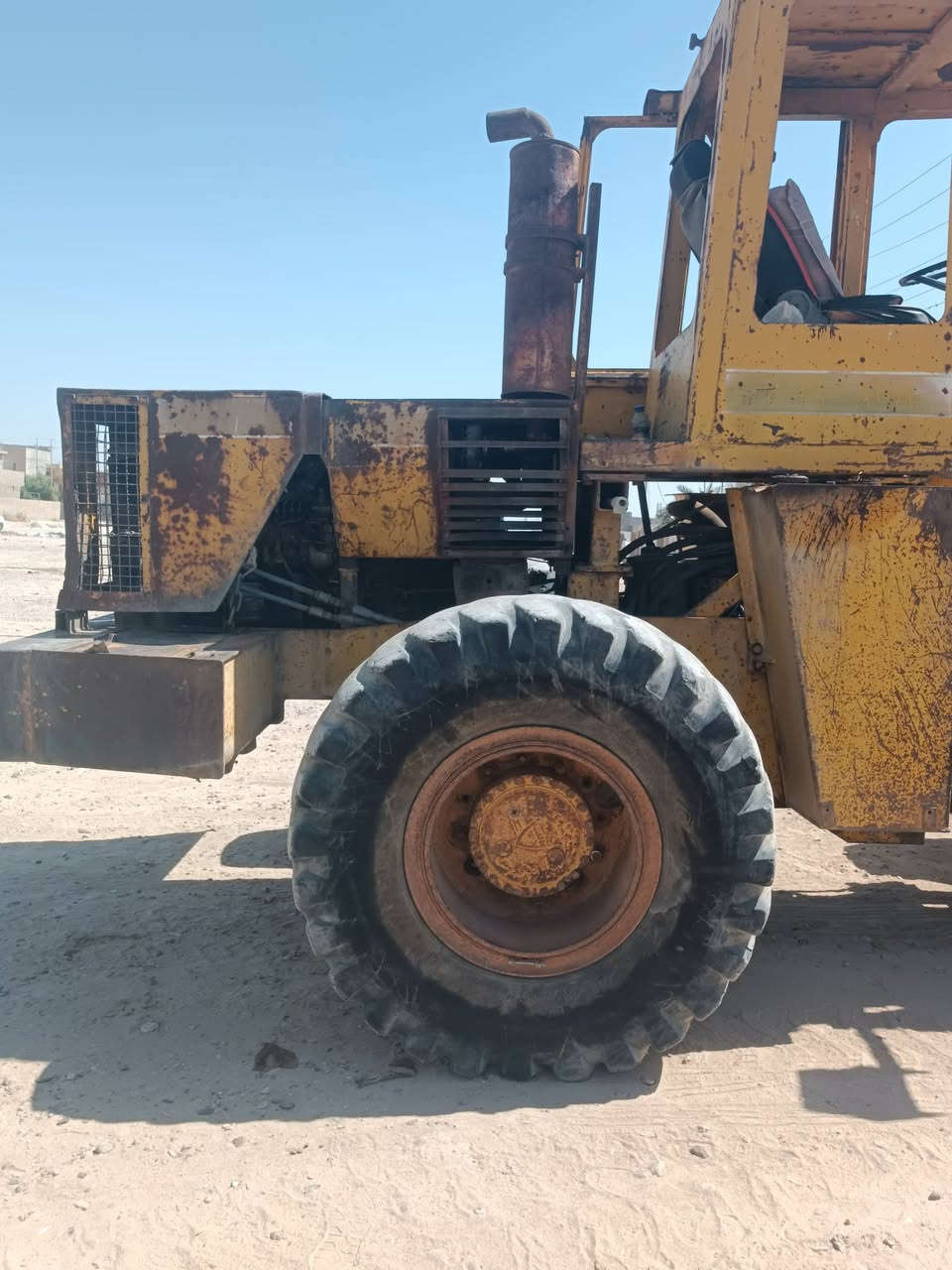 شفل للبيع
فاون فريش حجم 1400
مكينة فولفو 
گير ومكينة خير من الله
جاهز للعمل 
السعر 90 ورقة وبي مجال للطيبين
المكان سامراء 
الخاص مغلق
***********
