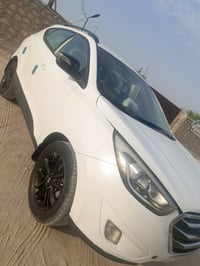 توكسان ٢٠١٥ • رقم بغداد • بدون حادث