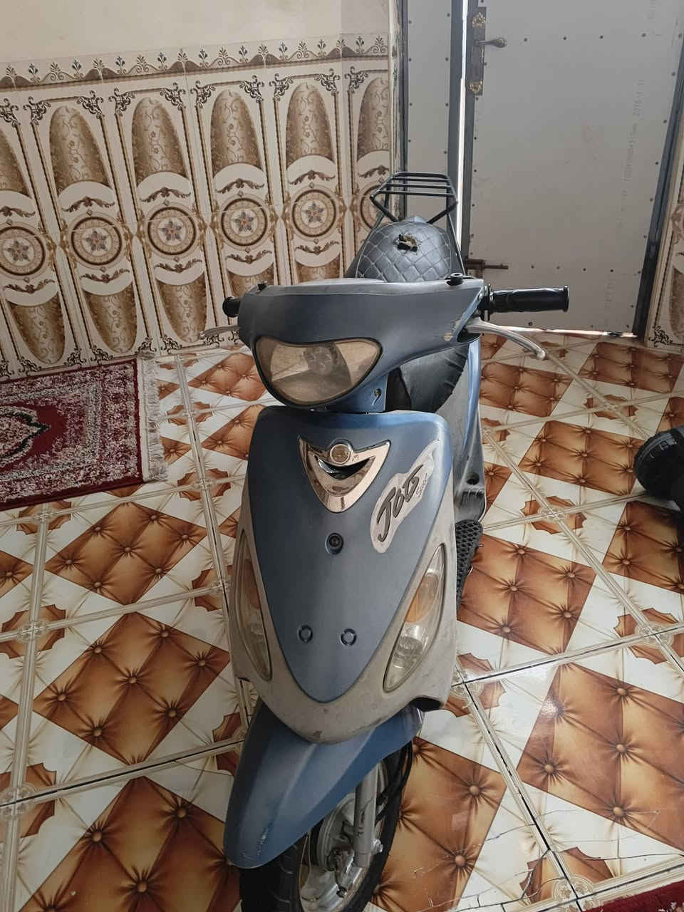 ماكس للبيع نضيفه على وضع الشركه ممتعوبه شوفت عينك بصوره  المكان السماوه السعر خاص ***********
