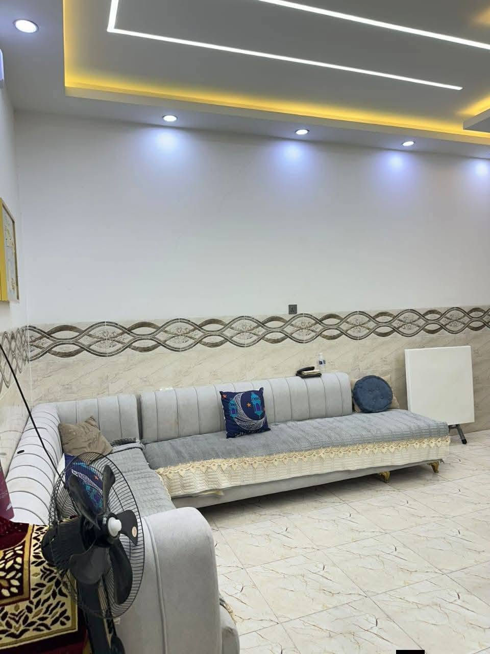 الموصل حي الميثاق • ١٠٠م • طابق ونص