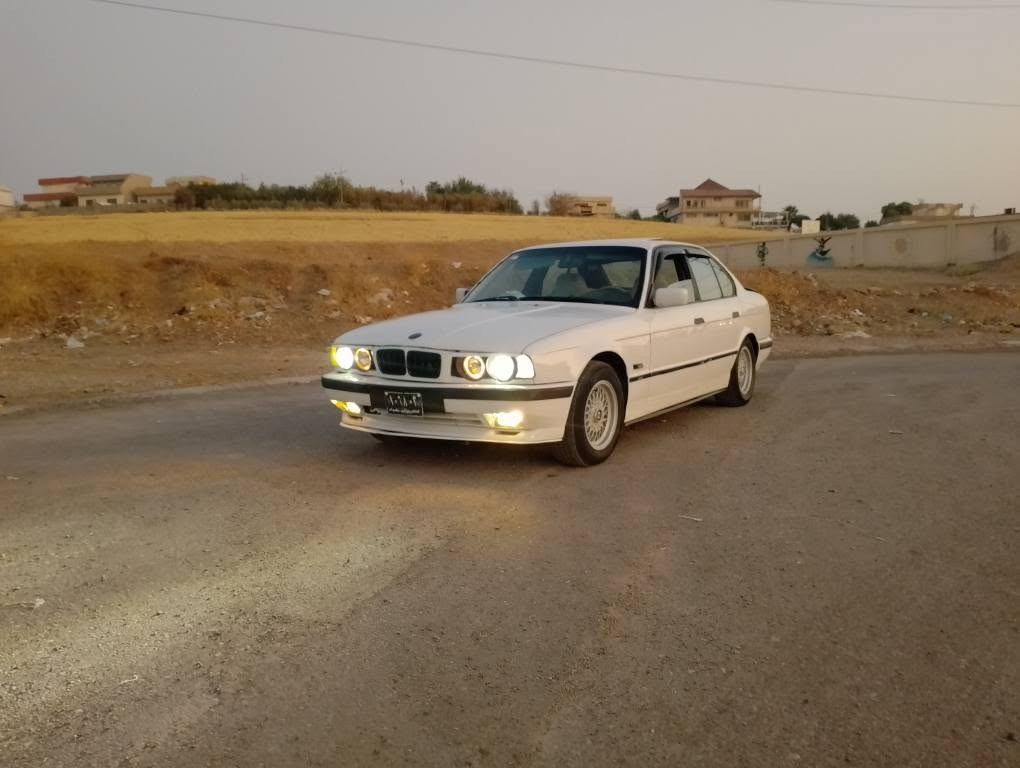 BMW 525i
M  1993سپی بەفری
گێڕعادی فول M سەیارەکە
دەعمی لۆ دەعامی بەشەرت 
حیزامەکی جوان کرایە
بەس یەک بستی هەیەچاملغی لای سەکن باقی گێڕ مەکینە ئەکسل دەبڵەکانی بەکاملی گۆڕاوەبەشەرت 4تایەوپاتری
نوێ بەسەرت سەیارەکەتەعمیر کامل کرایە
ئاڕم پلاستیک هەولێربەشەرت
سعر30$ کەمەک مجال شوێن هەولێربەحرکە
ژ.م.***********
برایان بەس فرۆشتنە گۆڕینەوەو قەردوقستم نیە
W  M  V أربيل, العراق

