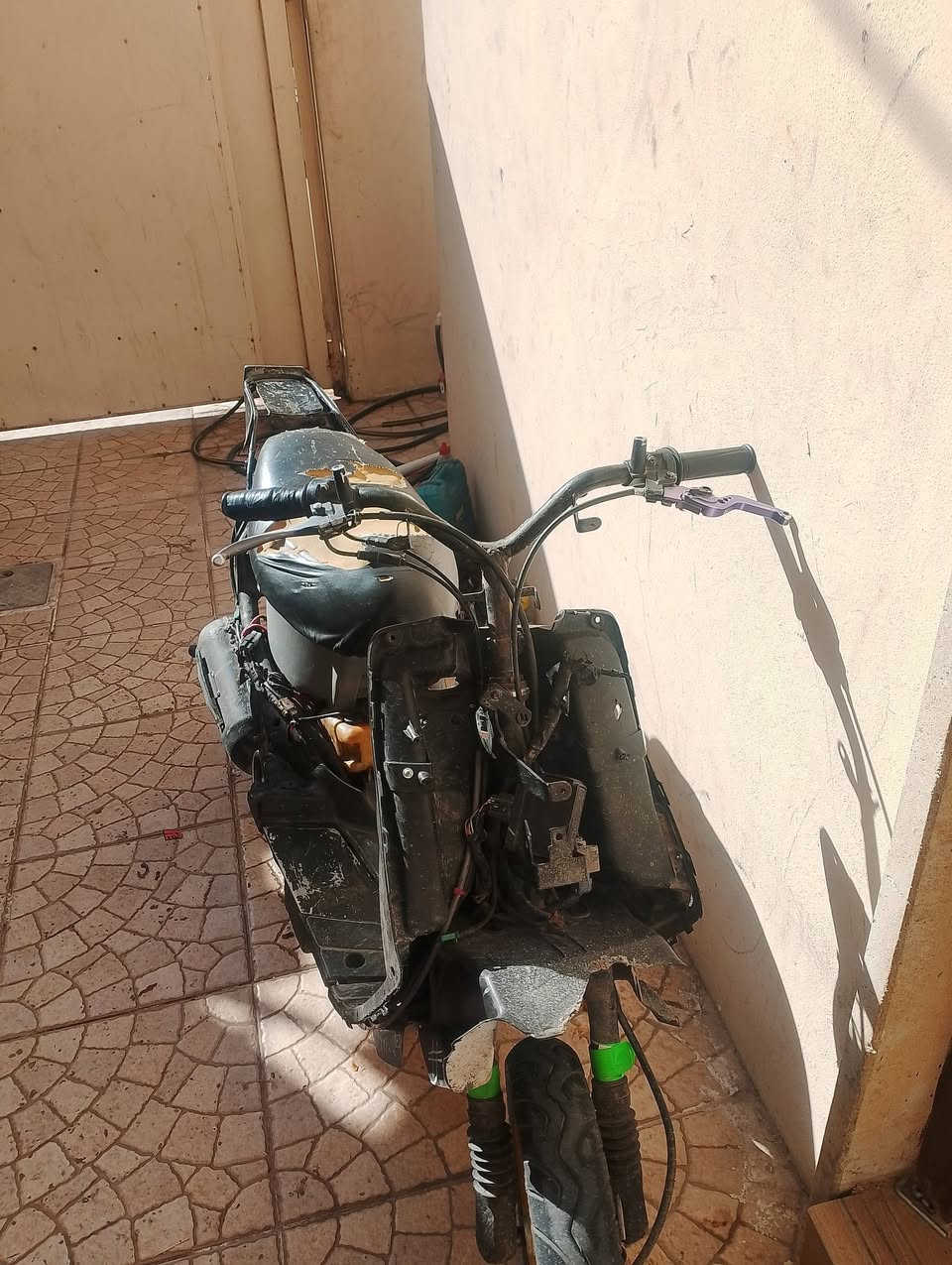 نحله  للبيع مكينا شرط شاصي شطر دبرلات شغالى ناعسه بل مشي مابيها صوت خرسه الماطور كلو شغال تاخذها ما تصرف عليها ربع مكاني موصل الايسر  سعر 210وبي مجال
هاذه رقم بي واتساب 
***********
نحله  للبيع مكينا شرط شاصي شطر دبرلات شغالى ناعسه بل مشي مابيها صوت خرسه الماطور كلو شغال تاخذها ما تصرف عليها ربع مكاني موصل الايسر  سعر 210وبي مجال
