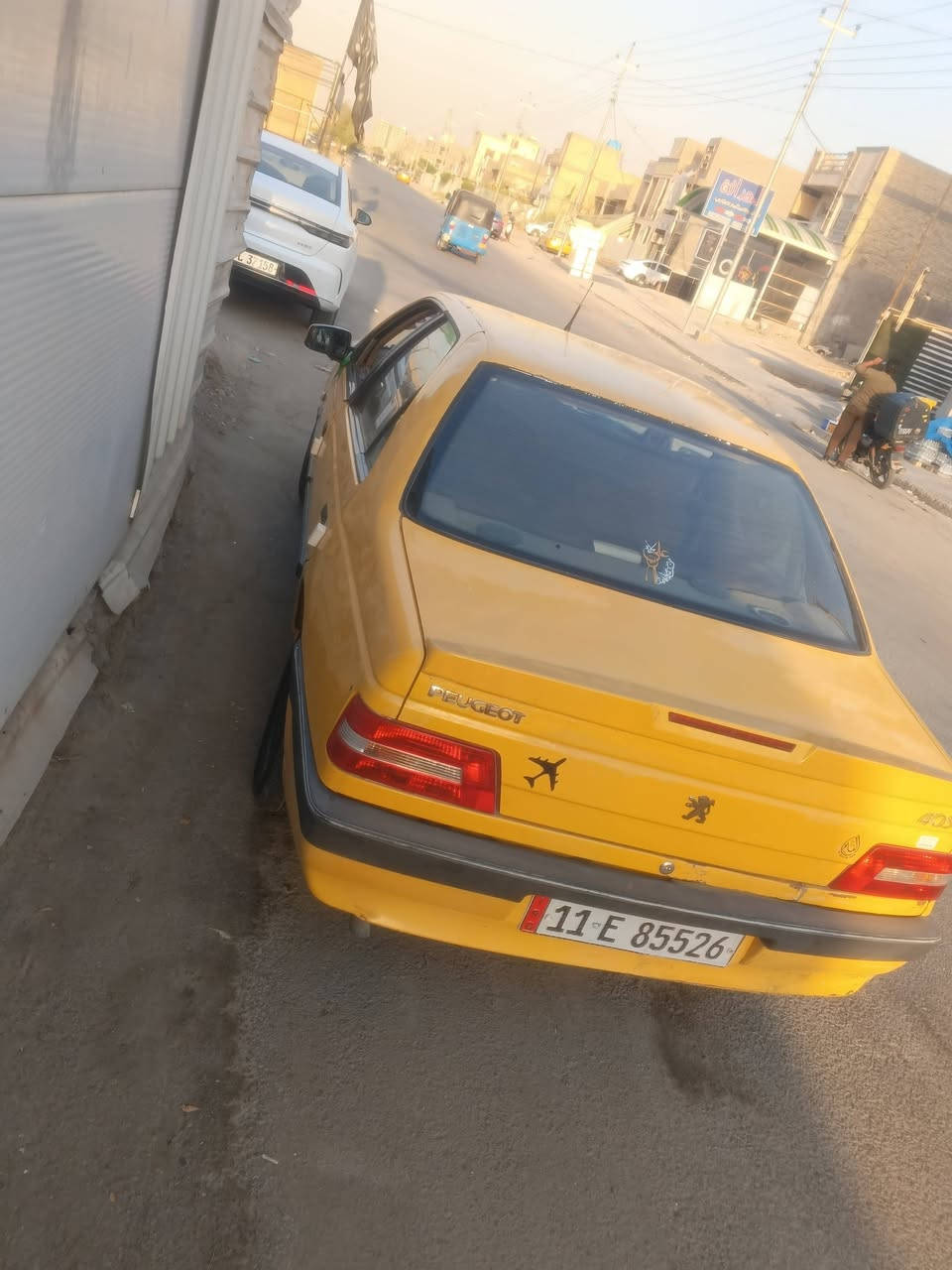 سلام عليكم بيجو لميس 405 موديل 13 سياره حلوه ونضيفه بيهه بدايه تبخير سعره 32 وبيهه مجال بسيط لشراي *********** مكاني شهداء البياع

