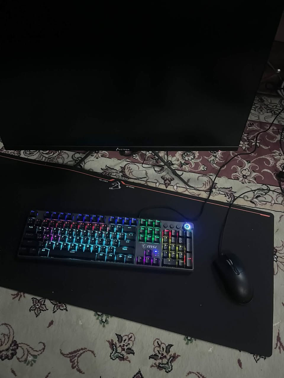 تجميعه جديده كلها استخدام اقل من اسبوع 

    CPU: Intel Core i5-14400F
* GPU: NVIDIA GeForce RTX 5060 8GB
* RAM: 32GB DDR4
* Motherboard: MSI PRO B760M-E DDR4
* Storage: ADATA LEGEND 710 M.2 2TB
* Monitor: Avetron W2711SV — 27” IPS, FHD 1920×1080, 180Hz
* Keyboard: MSI FORGE GK310
* سماعة: RGB Gaming Headset
* OS: Windows 11 Pro 64-bit

رقم الواتساب ***********
ب مليون و 300

نص مكتوب في الصور:
- Item Value OS Name Microsoft Windows 11 Pro Version 10.0.26200 Build 26200 Other OS Description Not Available OS Manufacturer Microsoft Corporation System Name DESKTOP-42T9P2H System Manufacturer Micro-Star International Co., Ltd. System Model MS-7D48 System Type x64-based PC System SKU Default string Processor Intel(R) Core(TM) i5-14400F, 2500 Mhz, 10 Core(s), 16 Logical Processor(s) BIOS Version/Date American Megatrends International, LLC. B.G0, 8/5/2025 SMBIOS Version 3.6 Embedded Controller Version 255.255 BIOS Mode UEFI BaseBoard Manufacturer Micro-Star International Co., Ltd. BaseBoard Product PRO B760M-E DDR4 (MS-7D48) BaseBoard Version 2.0 Platform Role Desktop Secure Boot State On PCR7 Configuration Elevation Required to View Windows Directory C:\WINDOWS System Directory C:\WINDOWS\system32 Boot Device \Device\HarddiskVolume1 Locale United States Hardware Abstraction Layer Version = "10.0.26100.1" User Name DESKTOP-42T9P2H\alnabaa Time Zone Pacific Daylight Time Installed Physical Memory (RAM) 32.0 GB Total Physical Memory 31.8 GB Available Physical Memory 27.5 GB Total Virtual Memory 36.8 GB Available Virtual Memory 31.7 GB Page File Space 5.00 GB Page File C:\pagefile.sys Kernel DMA Protection On Virtualization-based security Running Virtualization-based security Re... Base Virtualization Support Find what: Find Search selected category only Search category names only