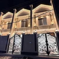 الواحد ١٠٠م سعر مناسب اربع غرف نوم 078000056801 الموقع البياع ضباط شهد...