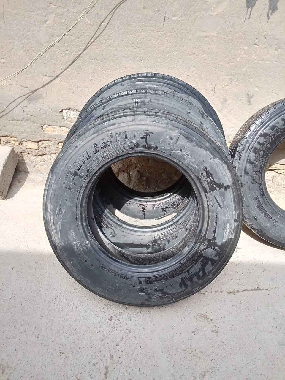 شبچة مل كنتر دعاميه • تايرات ١٧.٥/٨.٥