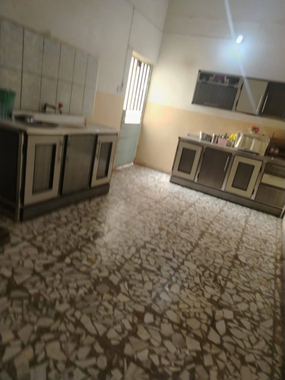 بيت ٢٠٠ متر للبيع نصر بانزين خانه خلف جوهرت العرب 😘 بيت  بسعر عرصه  سعر مناسب جدا عرص خاص
